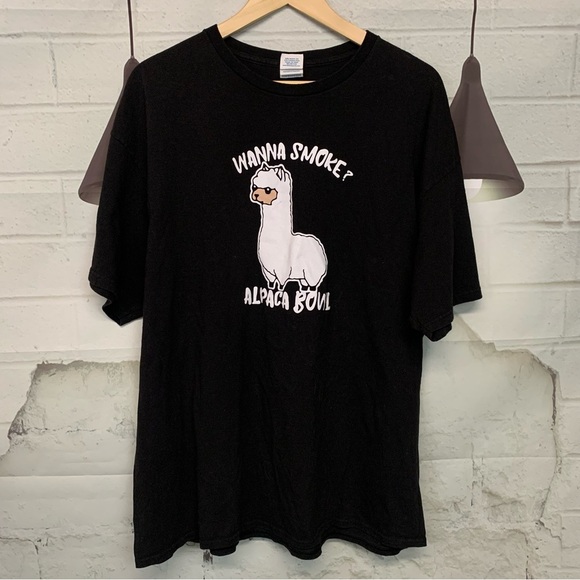 Alpaca Black Graphic Tee Unisex - Picture 1 of 5